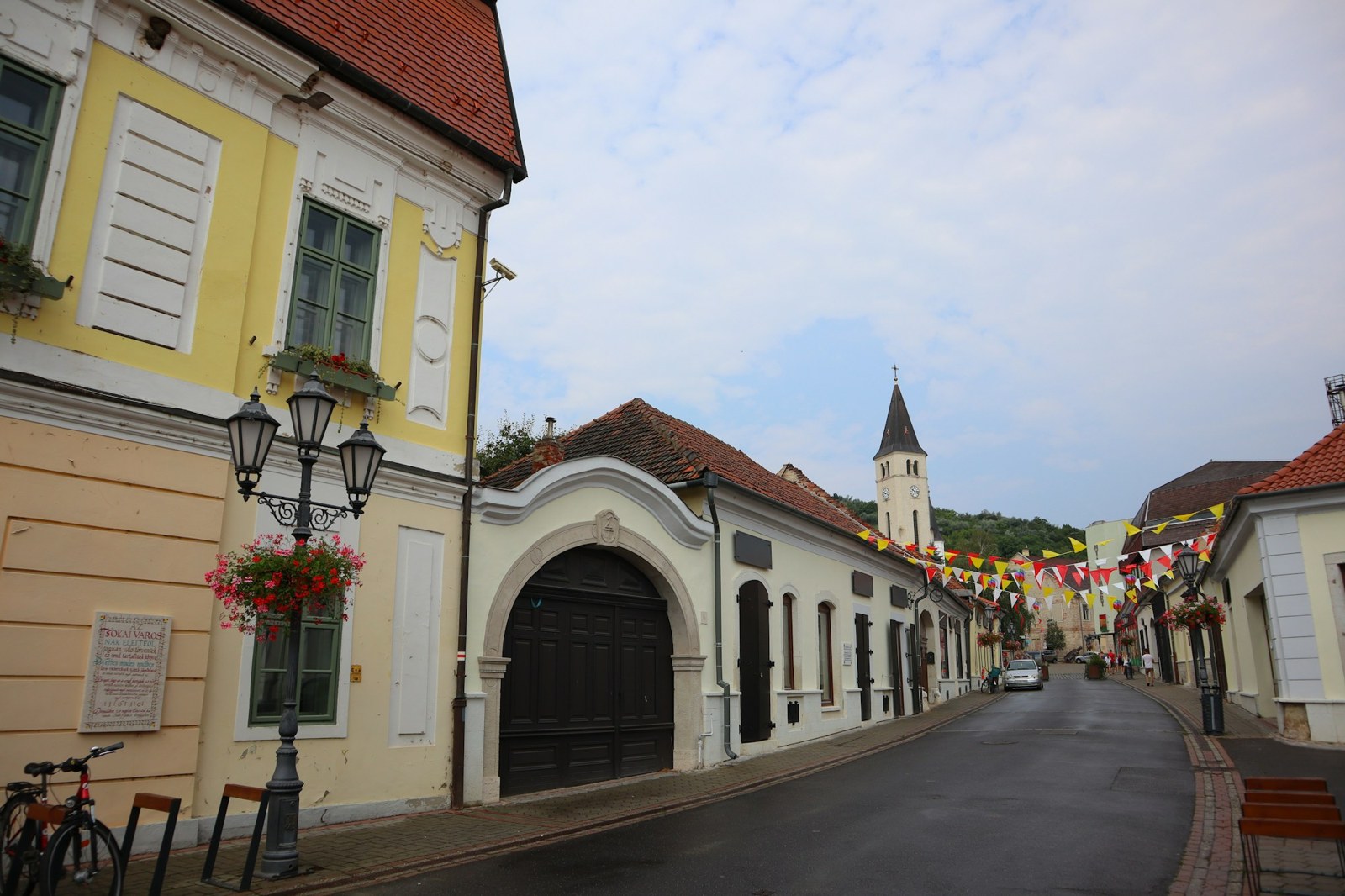 Beyond the label: the working landscape of Tokaj