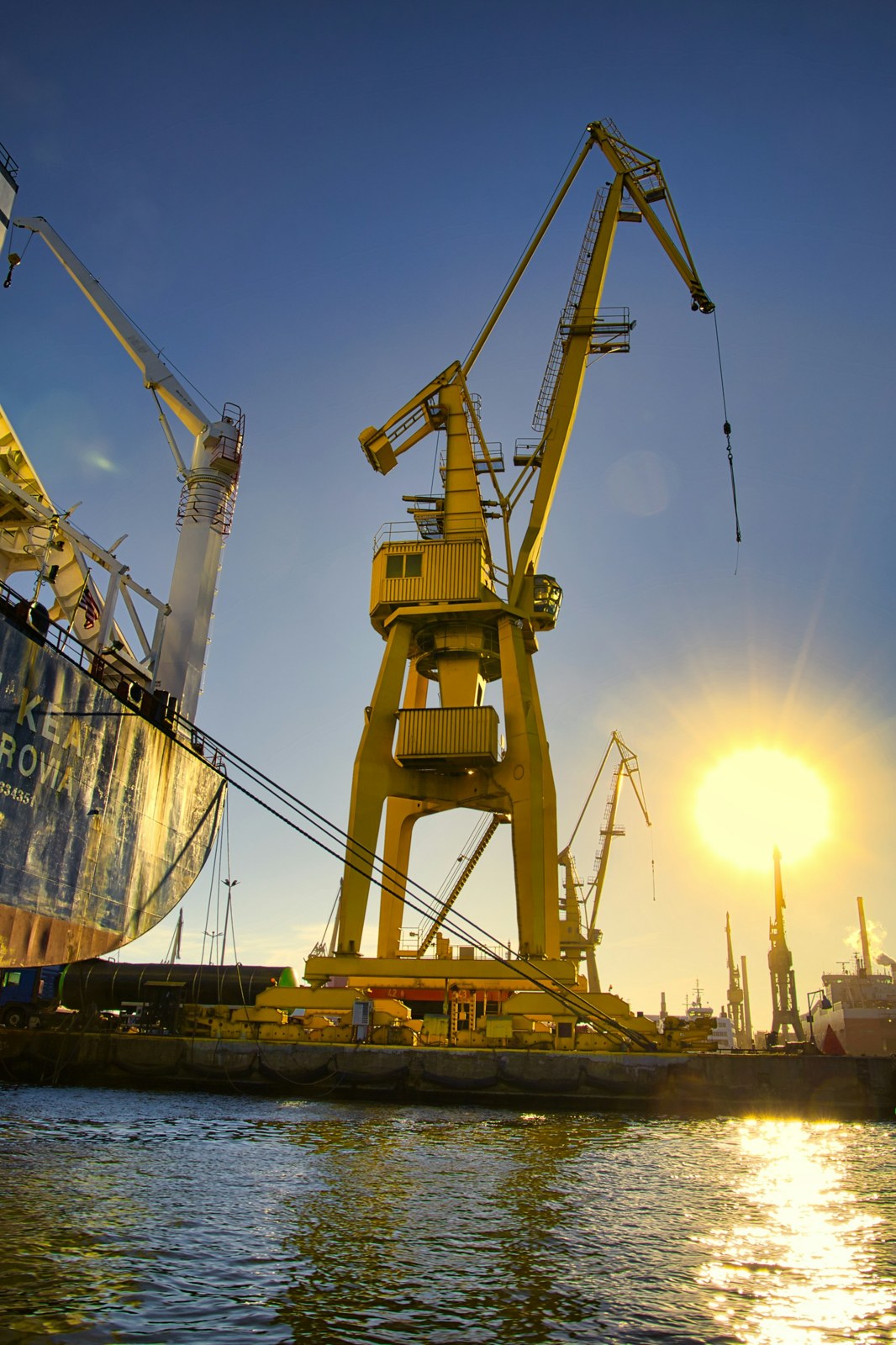The gate and the city: encountering Gdańsk’s shipyard memory
